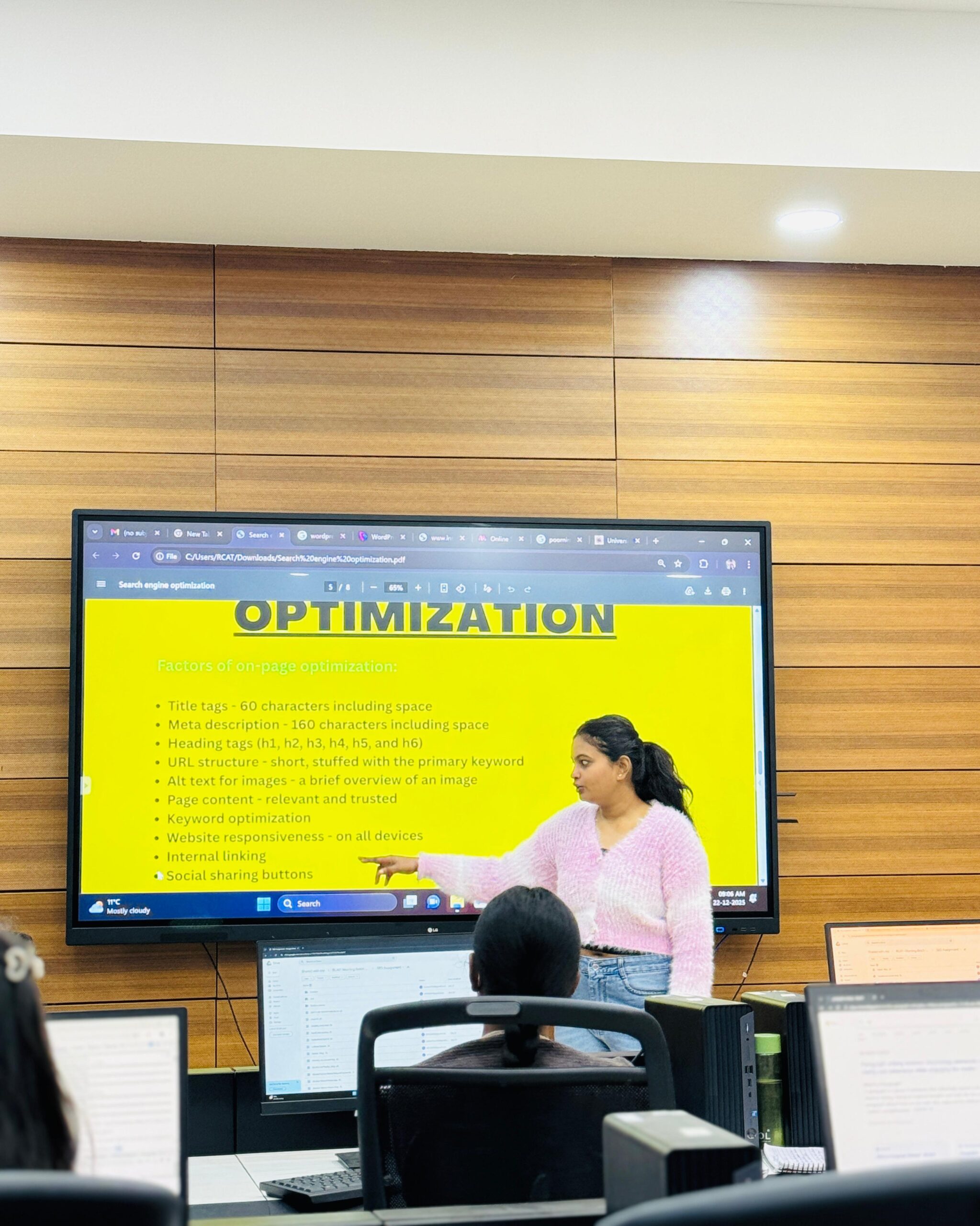 WhatsApp Image 2025-12-22 at 11.09.46